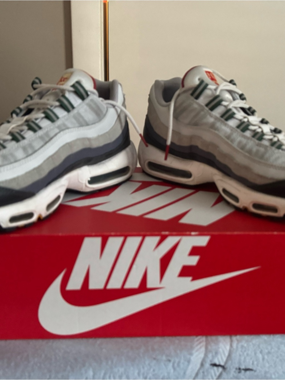 Nike Men’s Air Max 95 Sneakers - White/Grey/Black - Picture 4 of 6